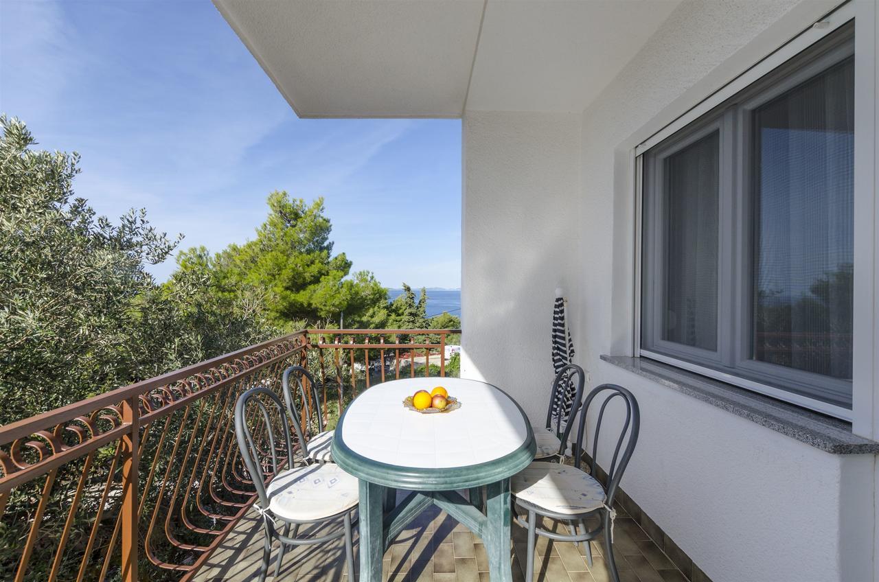 Apartments Karmela Primošten Exterior foto